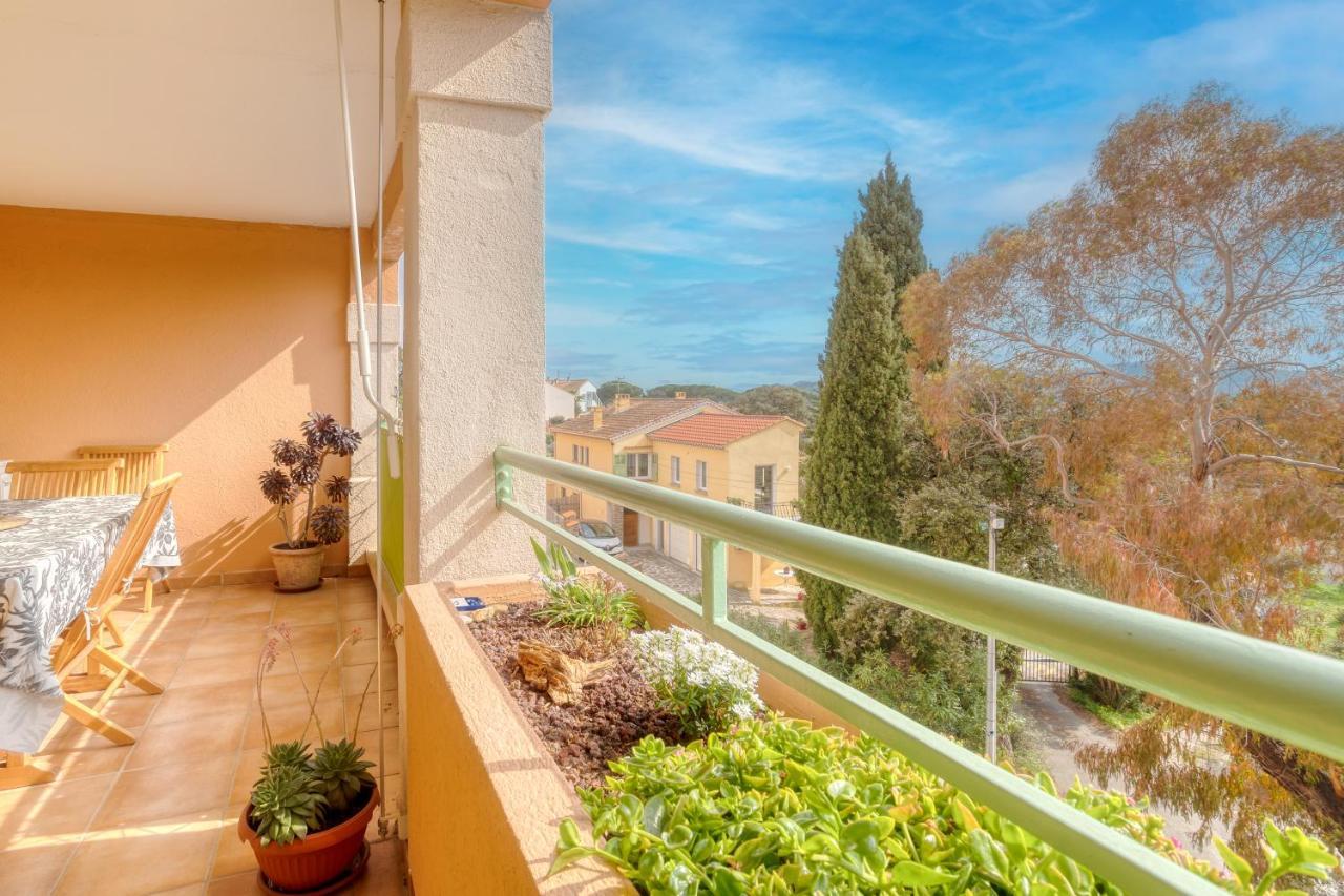 Bel Appartement Classe 3 Etoiles Bormes-les-Mimosas Exteriér fotografie