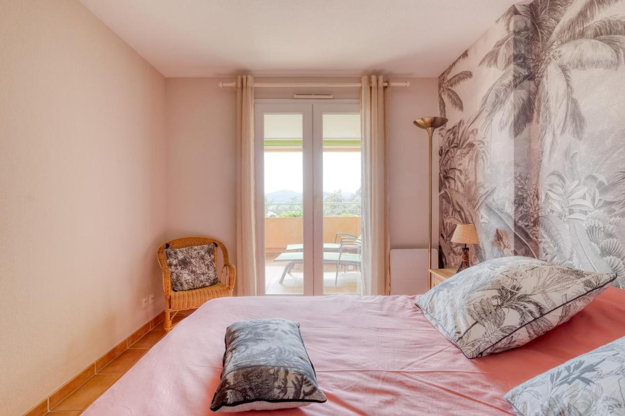 Bel Appartement Classe 3 Etoiles Bormes-les-Mimosas Exteriér fotografie